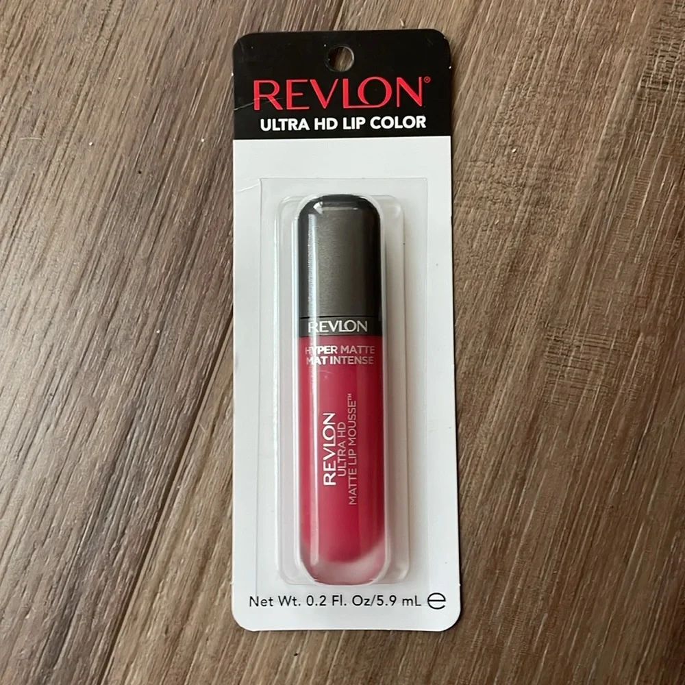 Revlon Ultra HD Matte Lip Mouse